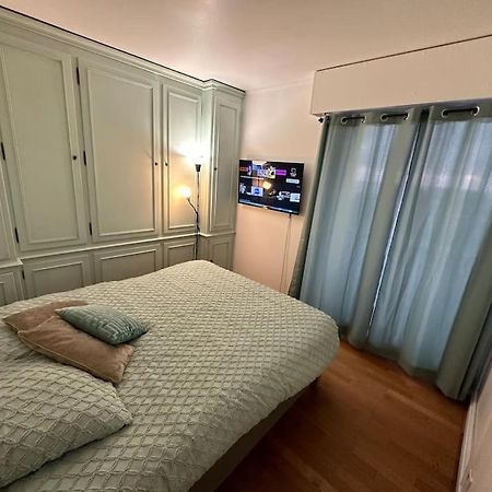 Appart T3 Vue Mer En Face Des Jo Marseille Luaran gambar